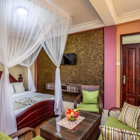 Keba Xpress Hotel - 恩德培 外观 照片